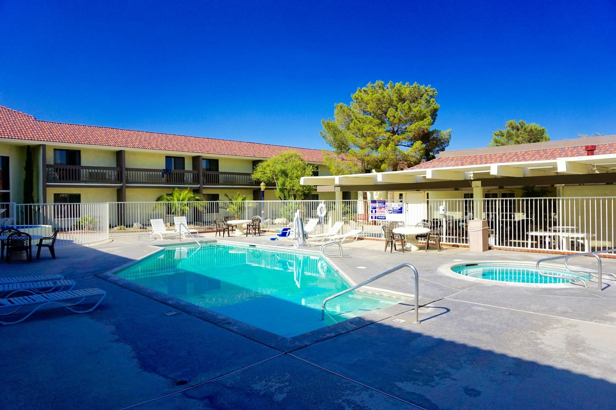 Red Roof Inn Ridgecrest Extérieur photo